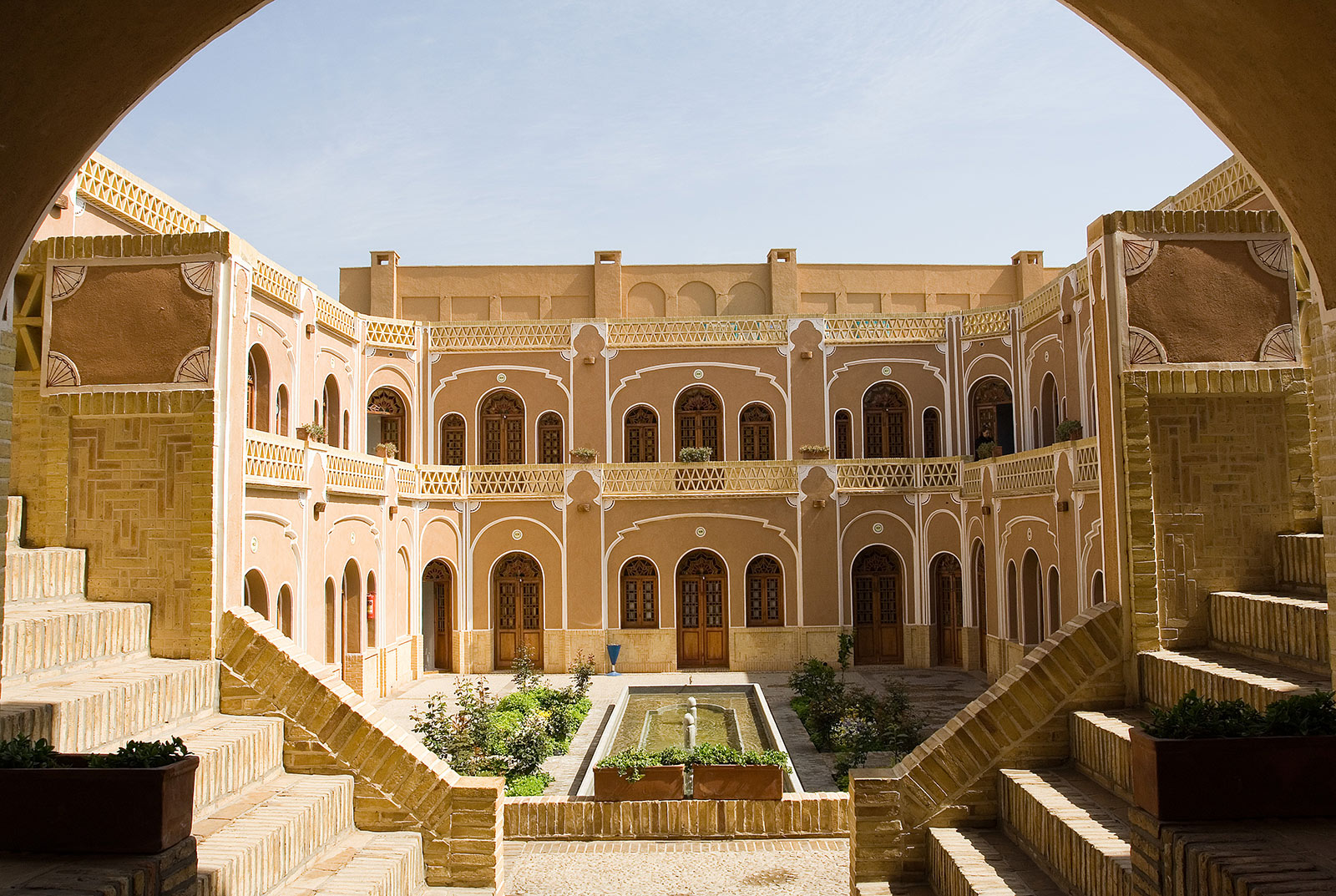 Dad hotel in Yazd