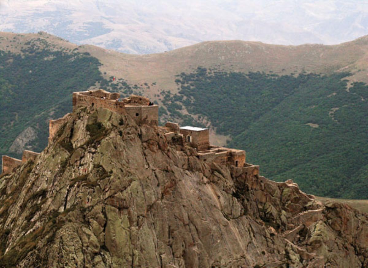 Babak-Castle-Azarbayjan