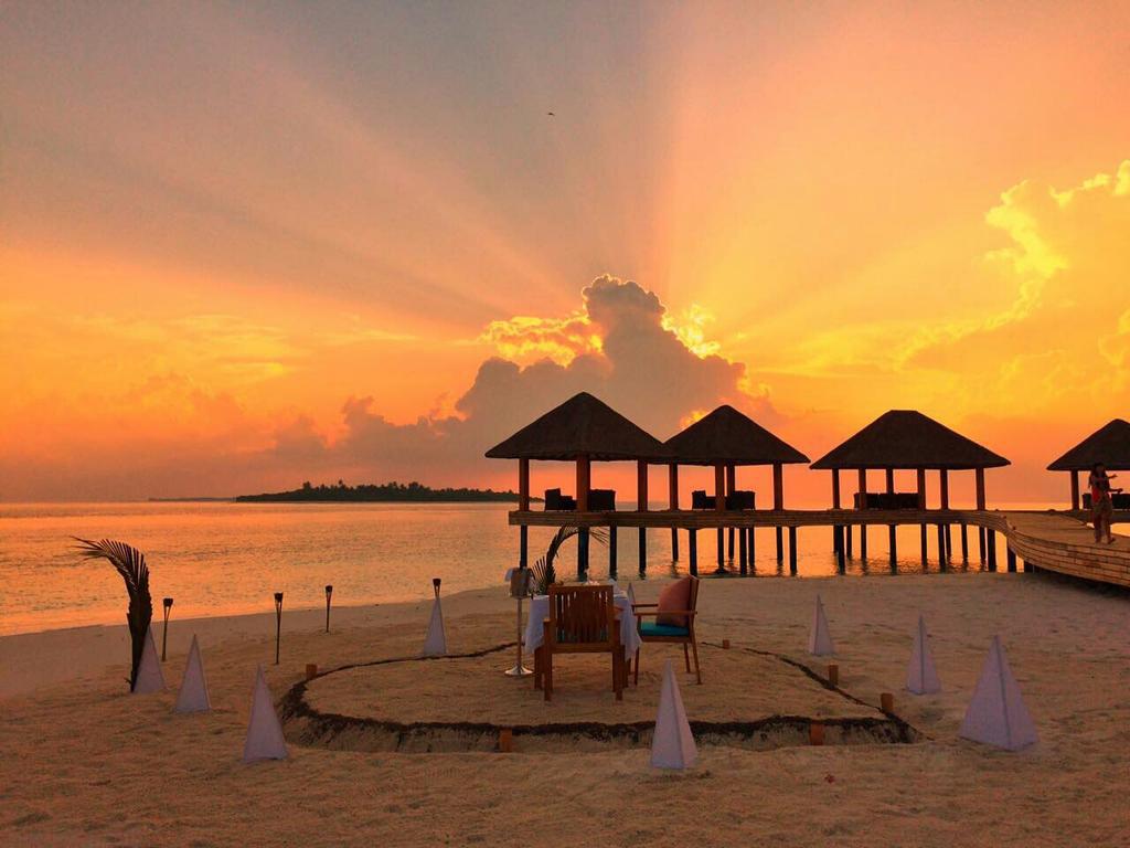 sunset-maldive